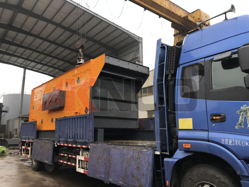 振動(dòng)篩設(shè)備廠(chǎng)家生產(chǎn)發(fā)貨